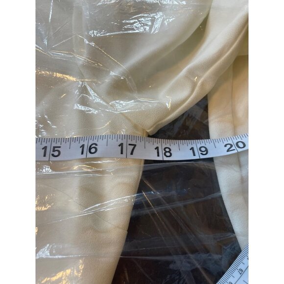 Cremieux White Long Sleeved Sheath Dress Sz 6 - Picture 9 of 9